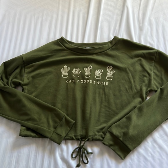 Cropped Long sleeve Cactus detail (drawstring bottom) - Picture 1 of 4